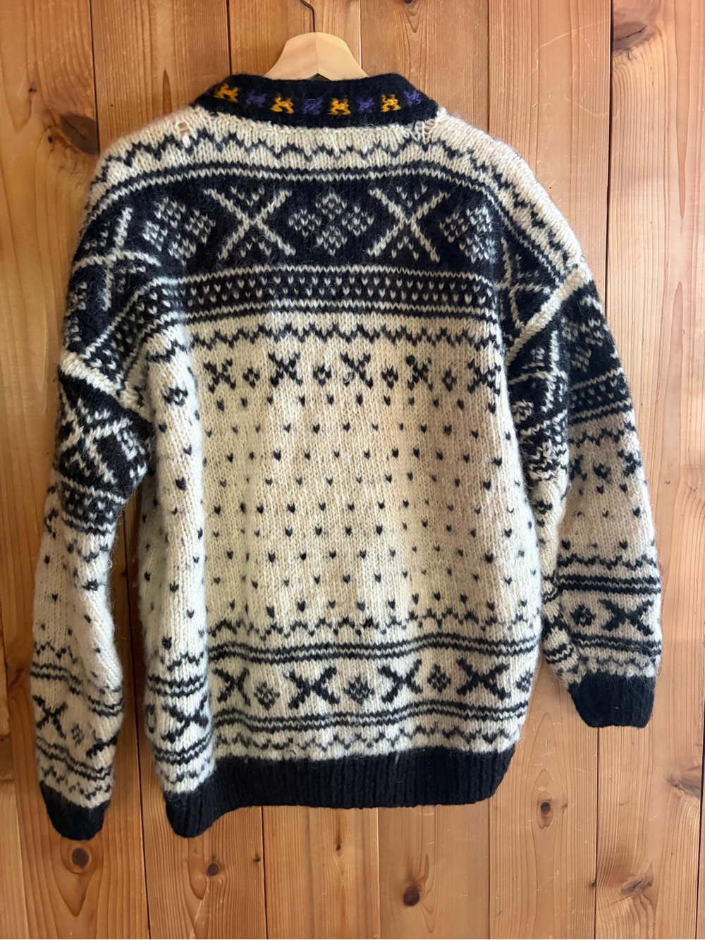 Handknit Norwegian Wool Sweater - Picture 7 of 7